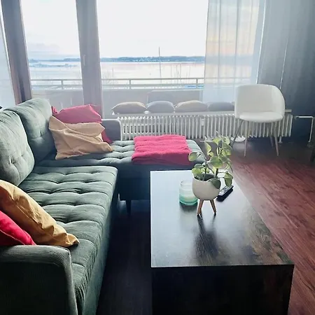 With 1 Bedroom *